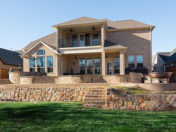 2nd image of 6613 Fairway Dr