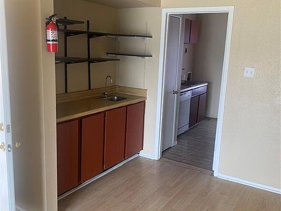 4th image of 8323 Wilcrest Dr APT 19002