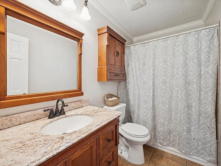6803 Enns Ln — Photo 14