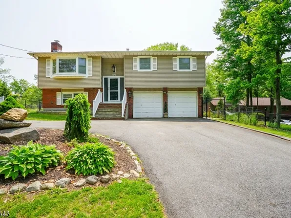 84 Espanong Rd, Jefferson Twp., NJ 07849