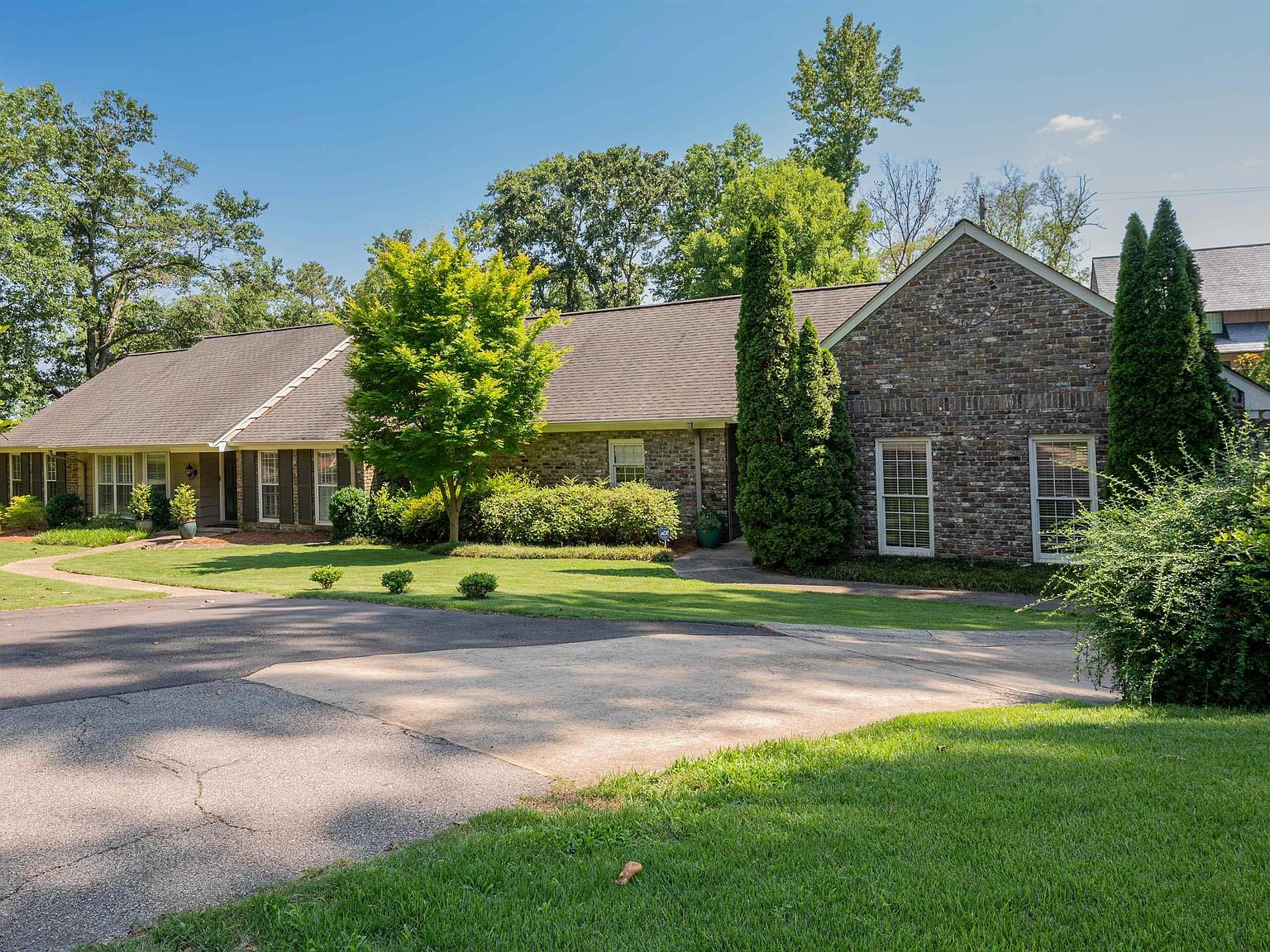 3809 Dunbarton Dr, Mountain Brook, AL 35223 Zillow