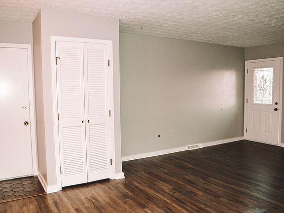 5th image of 2034-2036 Jewett Dr