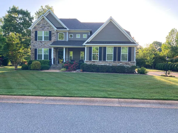 3923 Thorngate Dr, Williamsburg, VA 23188