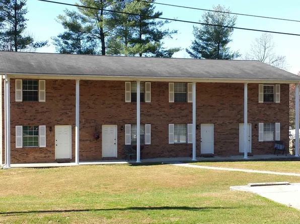 157 Brookside Camp Rd #1, Hendersonville, NC 28792