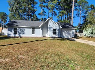 7248 Pebblebrook Dr, Fayetteville, NC 28314