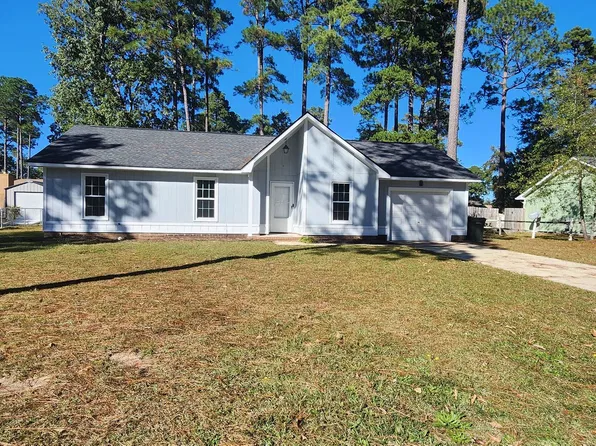7248 Pebblebrook Dr, Fayetteville, NC 28314