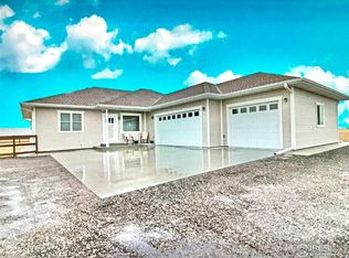 19 Daybreak Ln, Fort Morgan, CO 80701