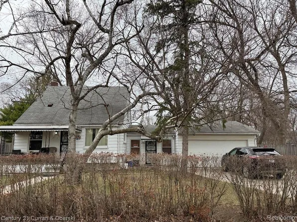 26532 Powers Ave, Dearborn Heights, MI 48125