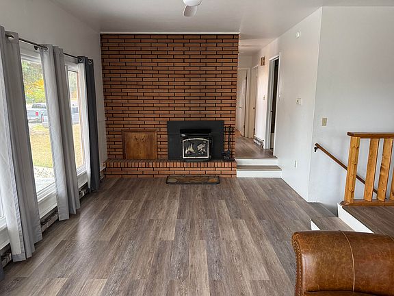 4th image of 128 Carroll Trl