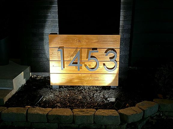 4th image of 1453 6th St NW