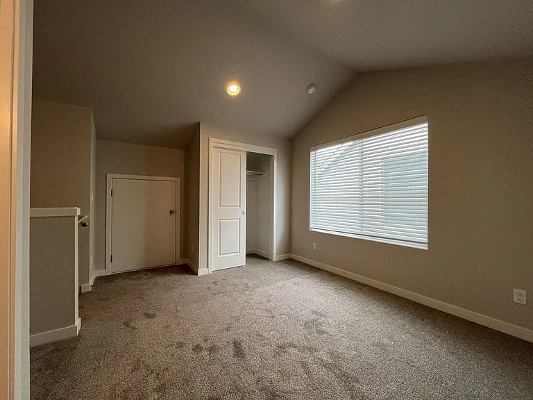 2157 36th Ave — Photo 35