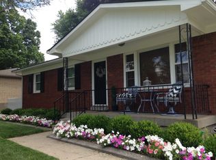8115 Clematis Ln, Louisville, KY 40228