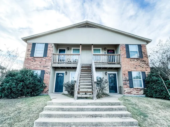 211 W Dabney St APT A, Cleburne, TX 76033