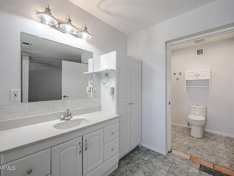 1740 E Camino Del Santo — Photo 22