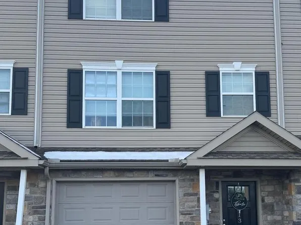 813 Gregs Dr, Harrisburg, PA 17111