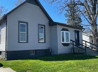 404 S Main St, Hebron, IN 46341