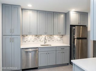 345 Sequoia Ct, Howell, NJ 07731