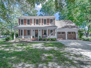 905 Austin Dr, Chesapeake, VA 23320