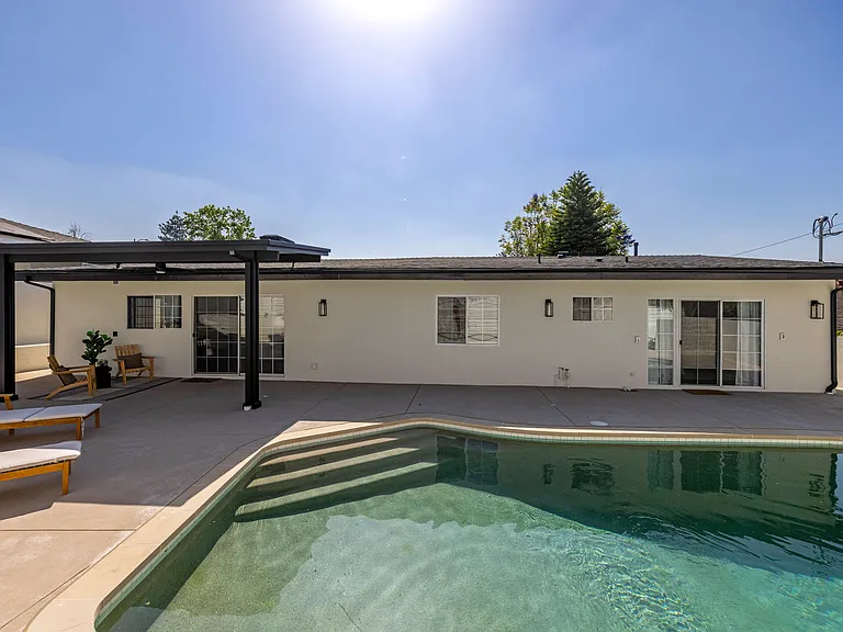 9355 Ruffner Ave — Photo 38