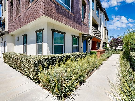 3rd image of 172 Bahia Dr