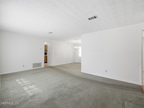 4th image of 3519 PEORIA Road