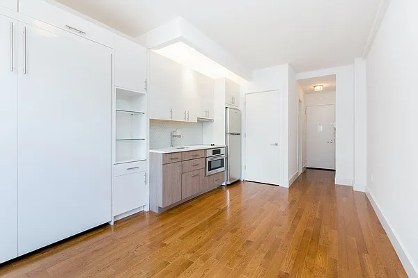 Rented by Bridgeline Property Management, LLC | media 21