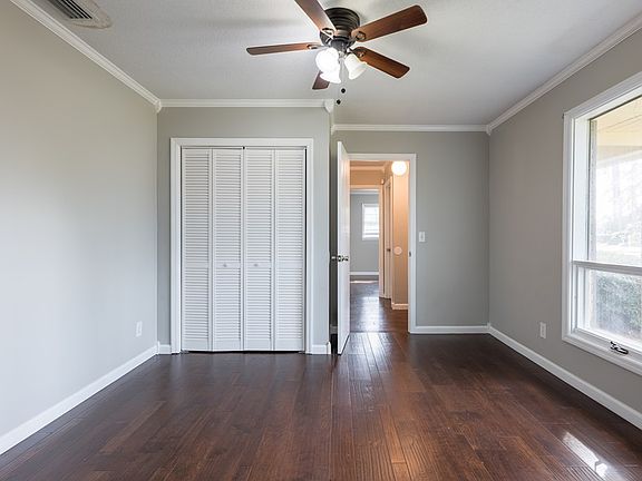 5th image of 4717 Michelle St