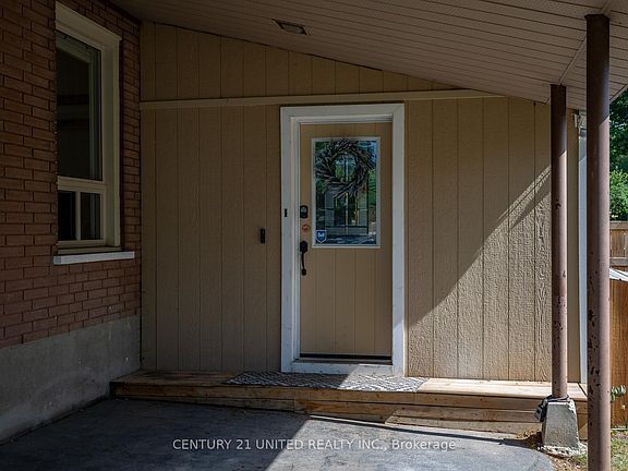 5th image of 29 Kawartha Dr