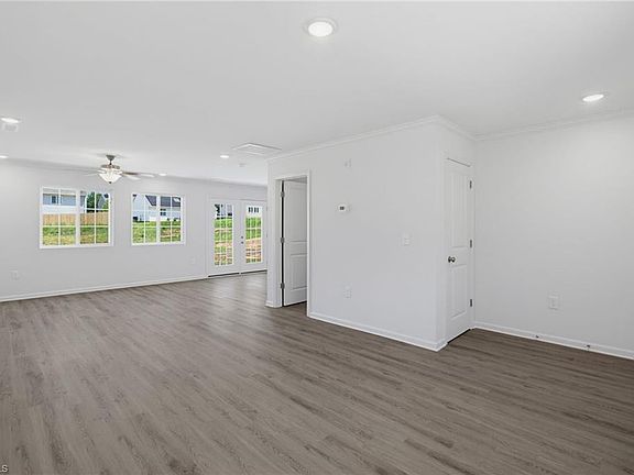 5th image of 4274 Willingham Way