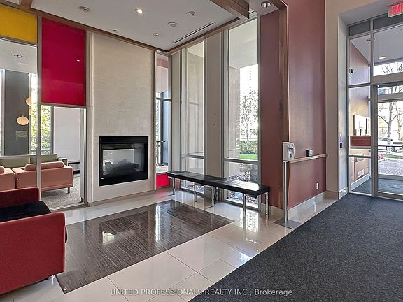 4th image of 30 Canterbury Pl #1507