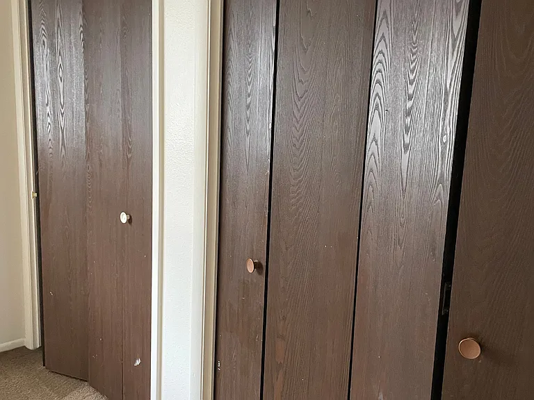 27 E 600 N — Photo 10