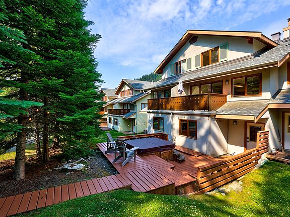 2nd image of 2160 Sun Peaks Rd #3