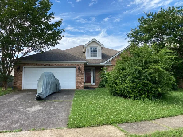 127 Champions Green Dr, Madison, AL 35758