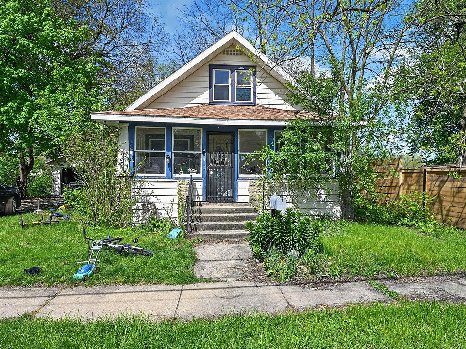 1st image of 318 N 10th St