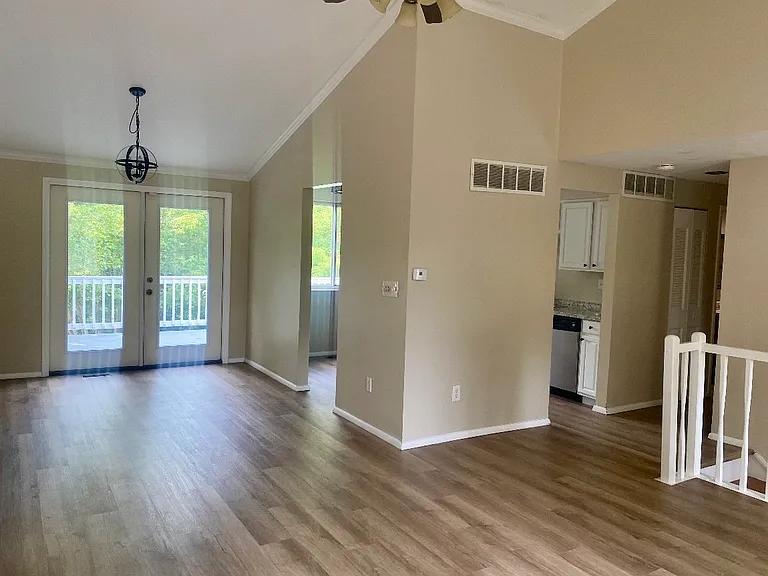 2984 Pinecone Ln — Photo 8