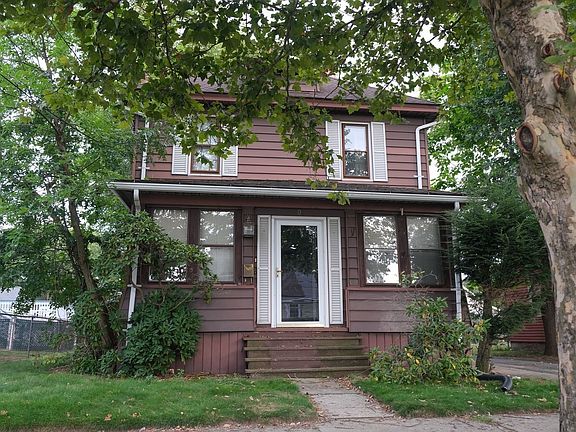 2nd image of 103 Farnsworth St