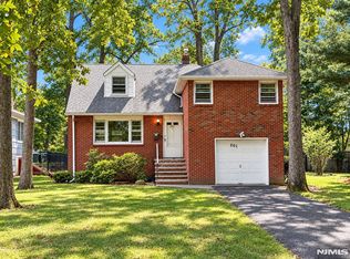 201 Davis Avenue, Hackensack, NJ 07601