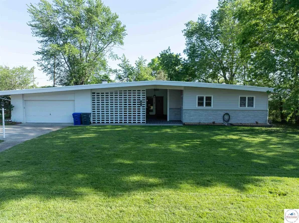 1815 W 11th St, Sedalia, MO 65301