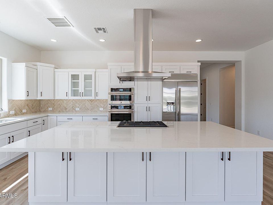 1st image of 638 E CITRUS HOLLOW Way
