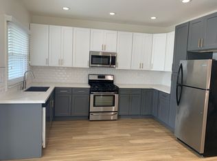 2011 Front St APT 9, San Diego, CA 92101