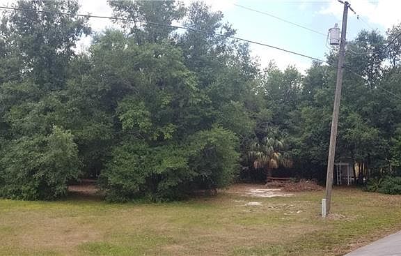 4th image of Hillcrest Ave