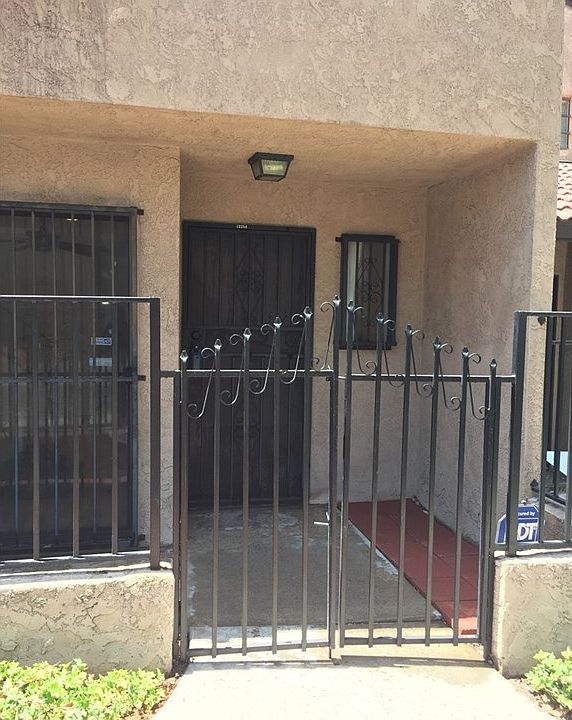 1st image of 13354 Ramona Pkwy