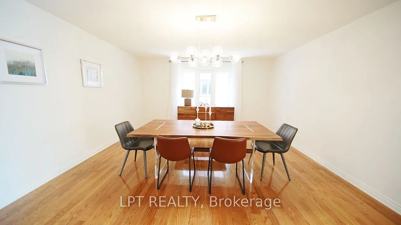 8 bed, $5,750 — Photo 2