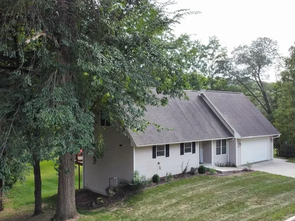 1243 Ithaca Rd, Richland Center, WI 53581