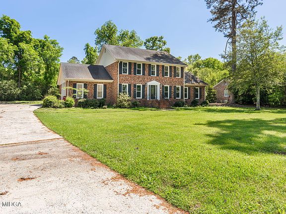 2nd image of 4804 Brittany Dr