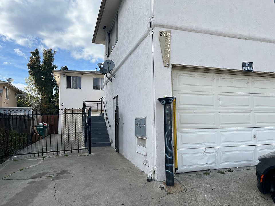 1st image of 2529-2523-33 Mason St #2529