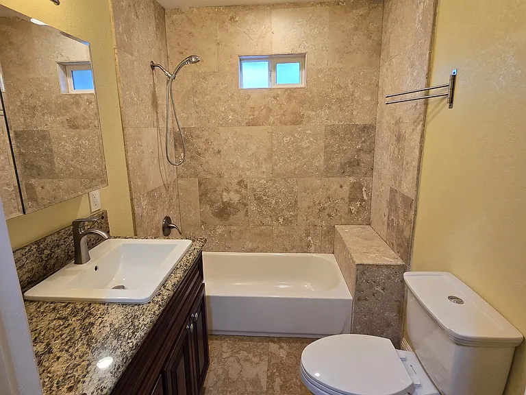 333 S 46th St — Photo 5