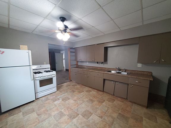 5th image of 2416 Olive St #1