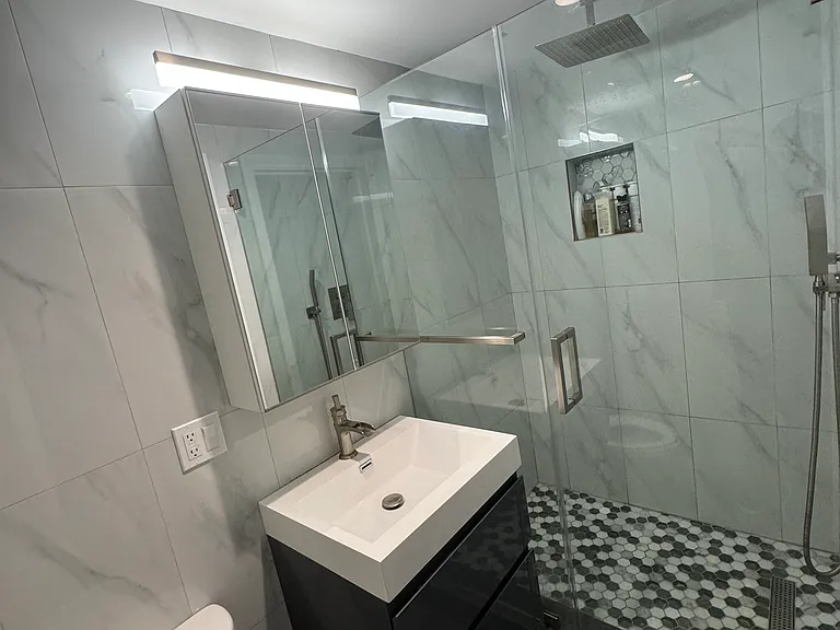 437 Canyon Dr #B — Photo 7