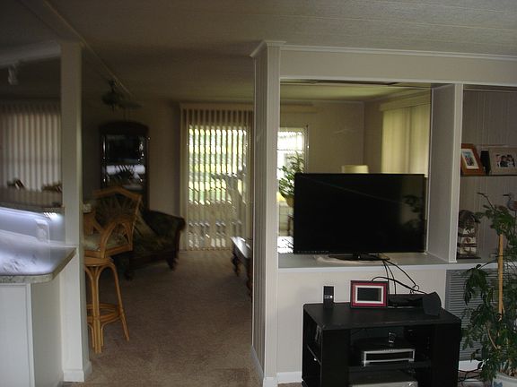 5th image of 206 Caviller Ct